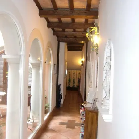 Bed & Breakfast Antico 2*