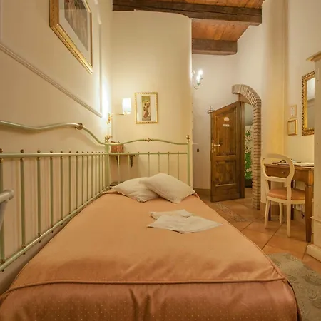 Bed & Breakfast Antico 2*