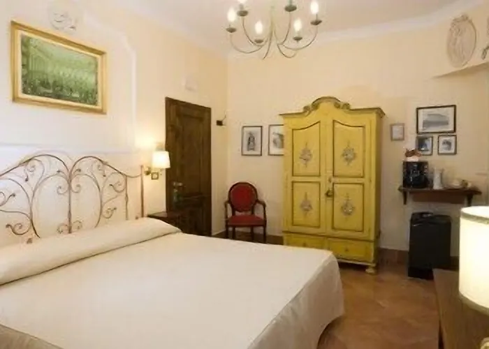 Antico R&b فندق مبيت وإفطار تشيزينا