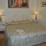 Antico R&b Bed and Breakfast Τσεζένα