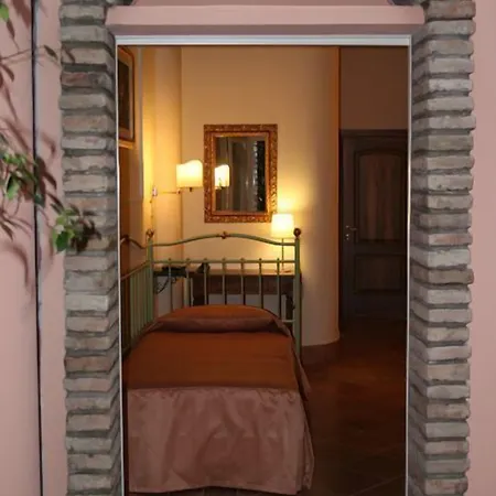 Alojamento de Acomodação e Pequeno-almoço Antico R&b Cesena