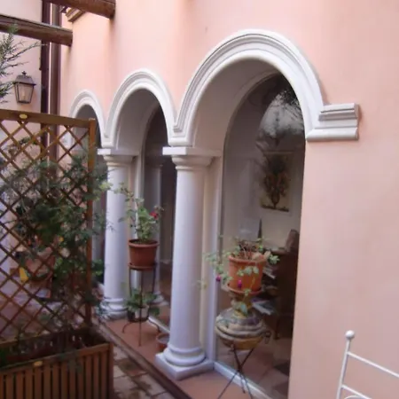 Antico R&b Alojamento de Acomodação e Pequeno-almoço 3*